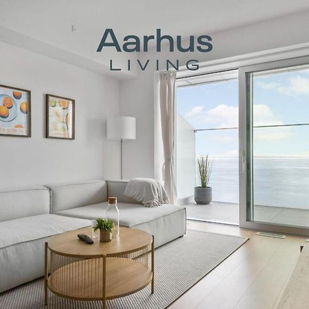 Endless Ocean Views With Private Balcony Apartment Aarhus Exterior photo